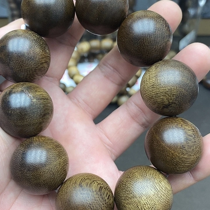 沉香碎屑沉香海南野生莺歌绿41