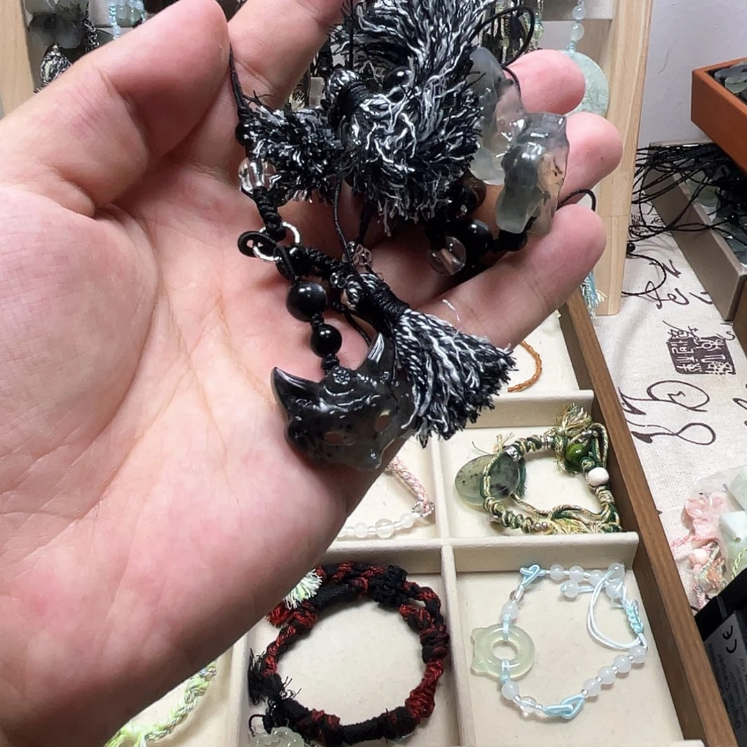 蛇纹石玉合金颈饰