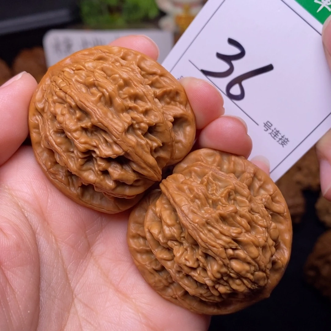 把件文玩核桃36虎头4.4
