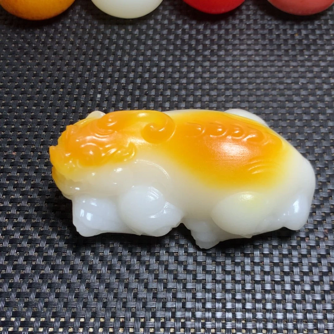 新疆戈壁石五彩石