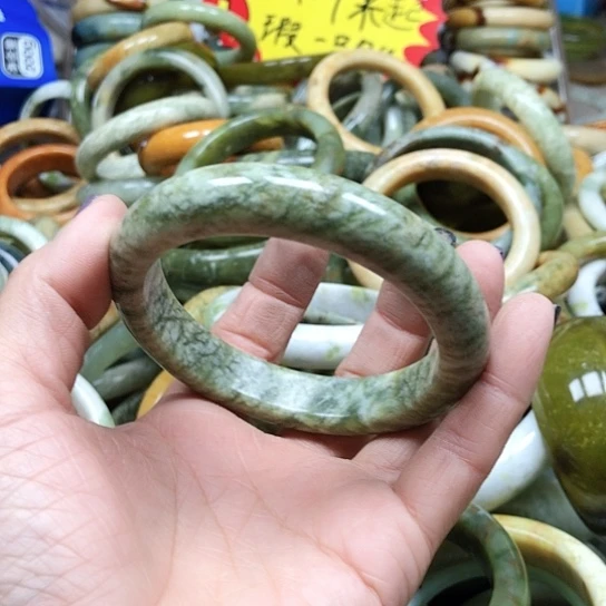 未镶嵌蛇纹石玉手镯用****9