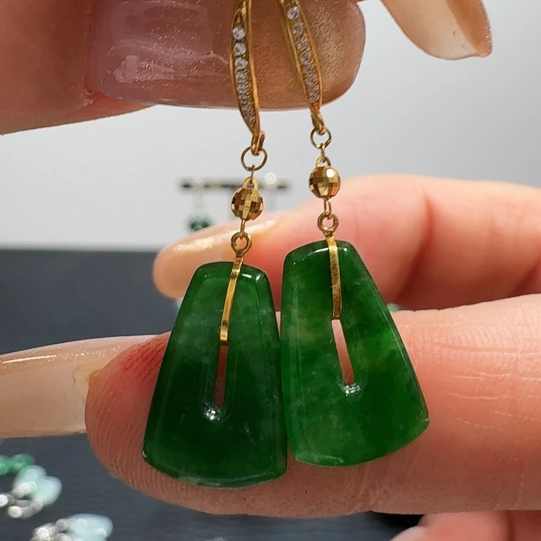 翡翠耳饰18K金镶嵌耳饰