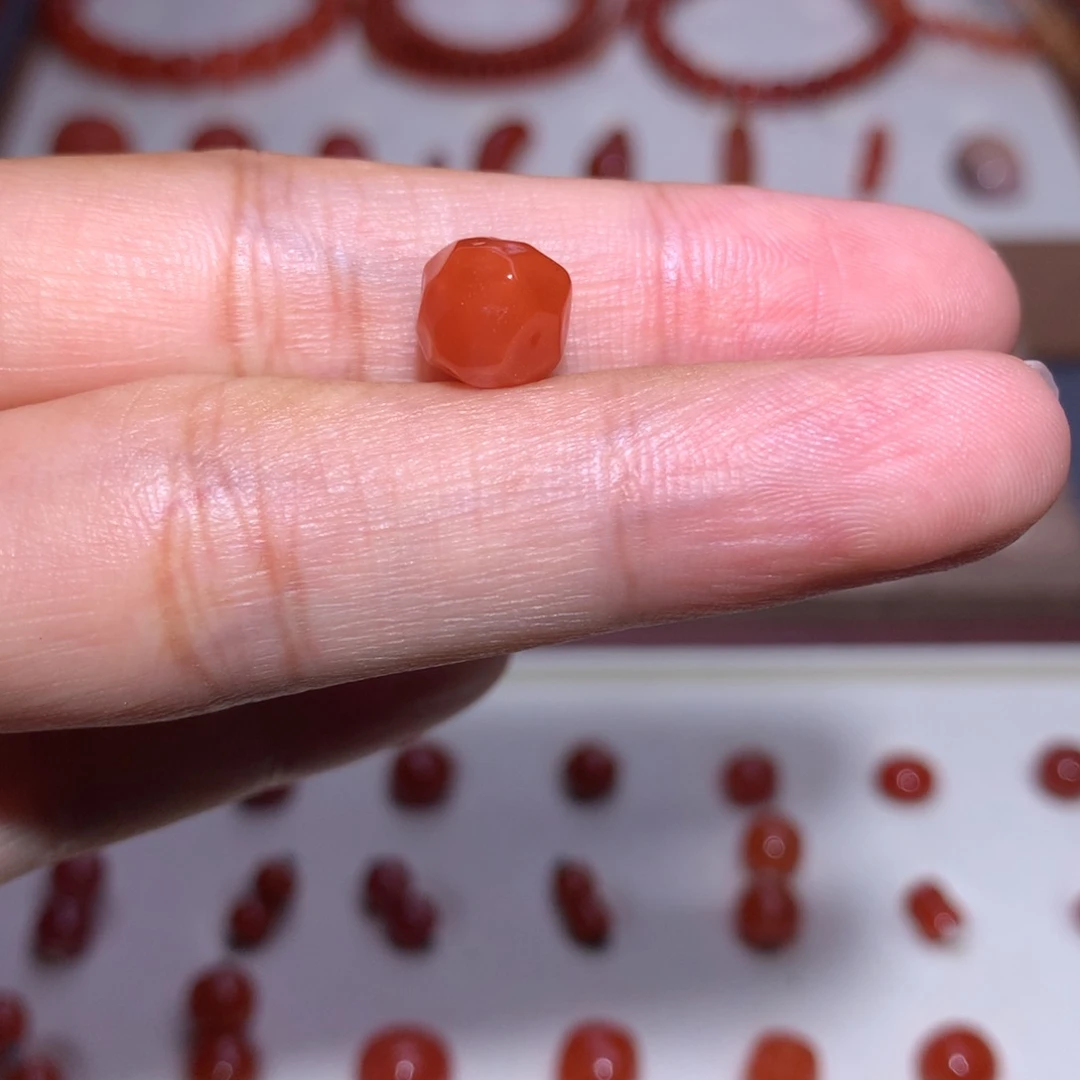 南红玛瑙未镶嵌无相老型8.5×8