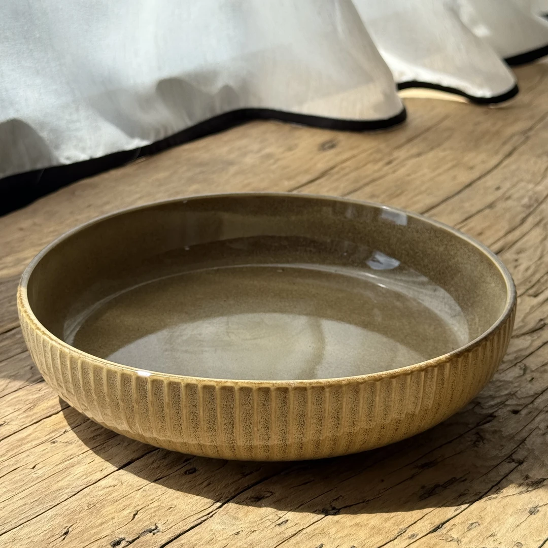 高颜值盘子陶瓷深盘8英寸盘子西餐摆盘意面盘家用菜盘早餐拌面盘