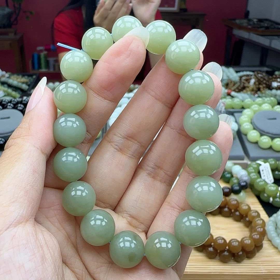 未镶嵌手串和田玉