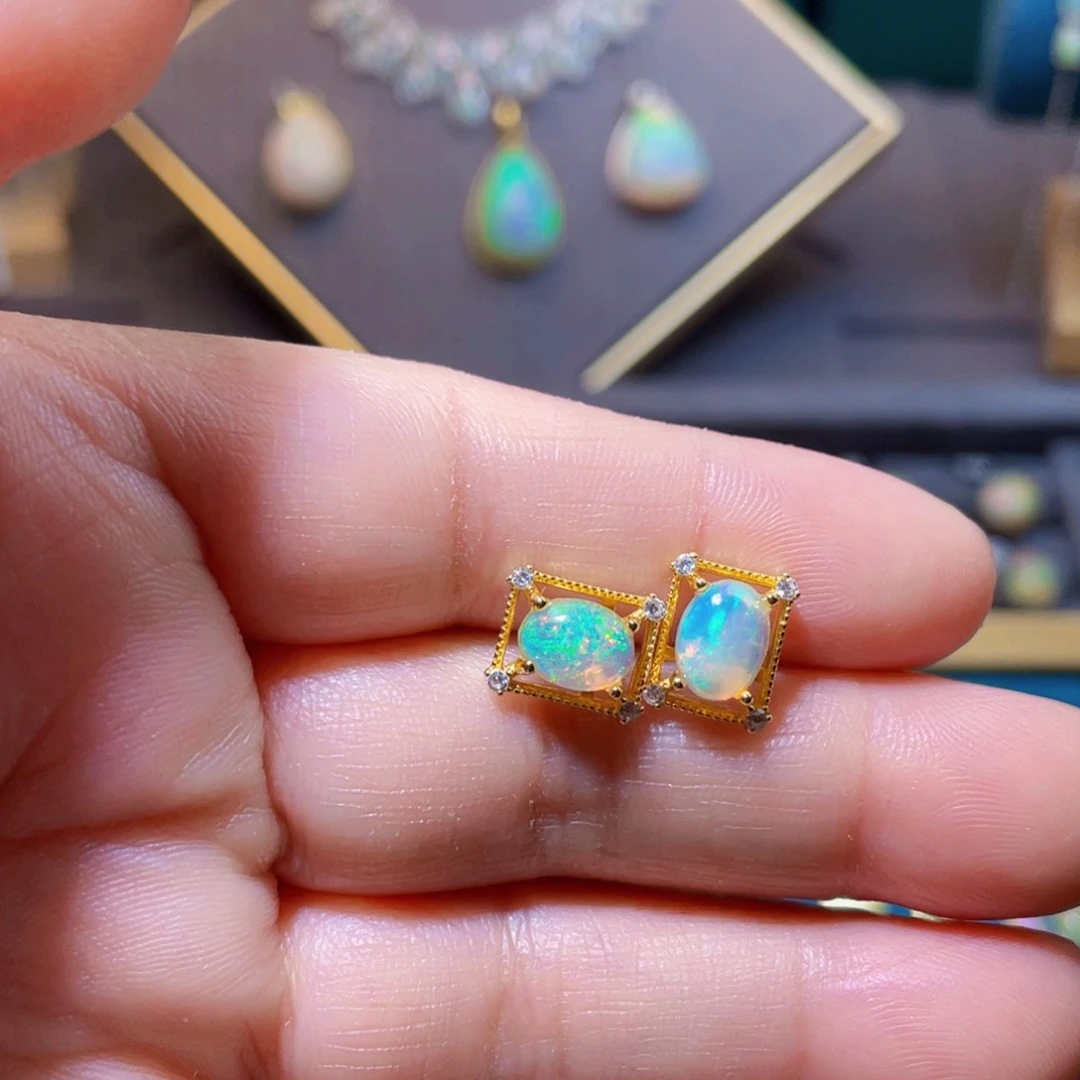 欧泊耳钉〉银S925镶嵌大**翔