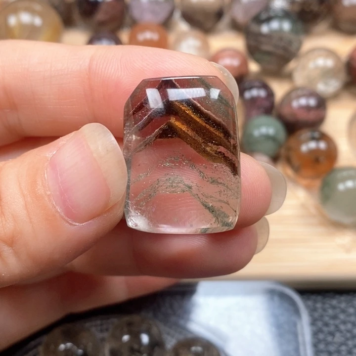 肉***妈未镶嵌颈饰水晶水晶