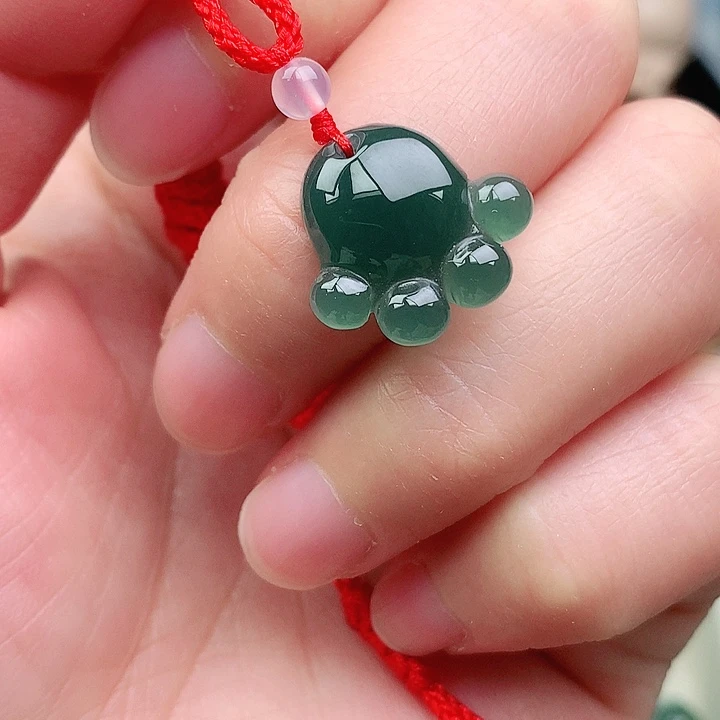 颈饰未镶嵌翡翠吊坠