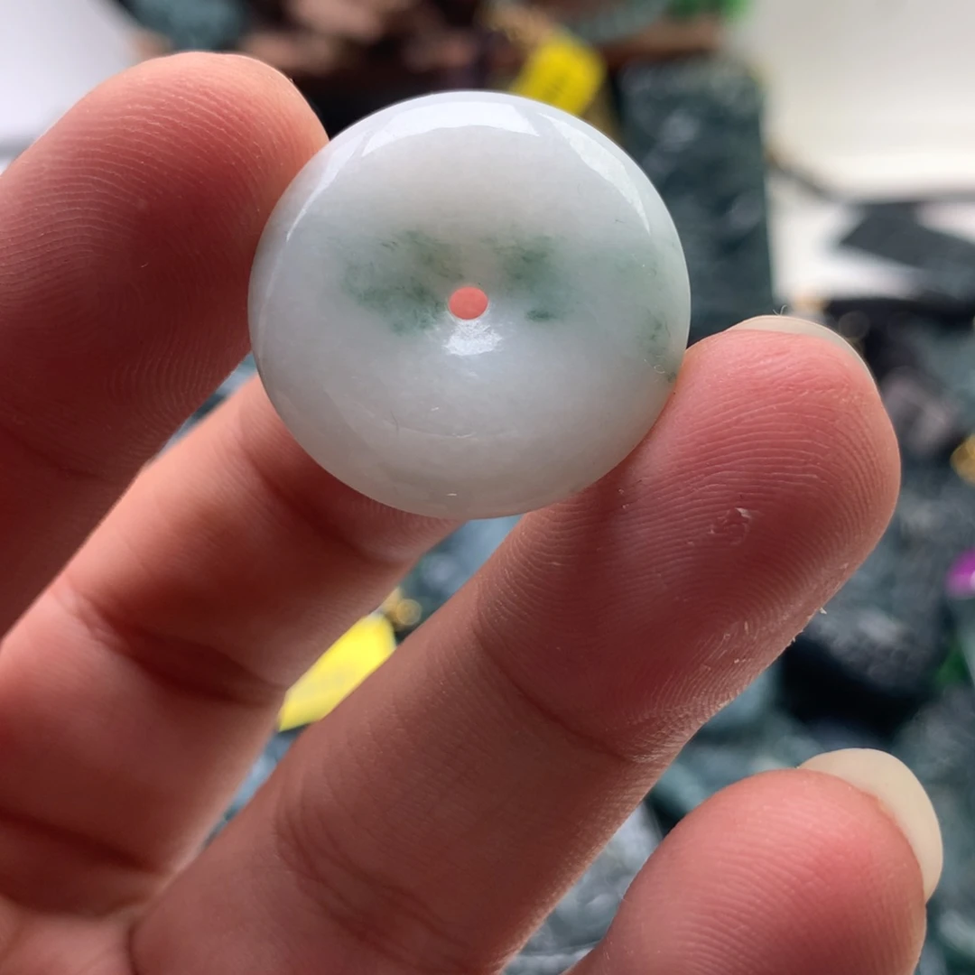 颈饰未镶嵌翡翠扣子