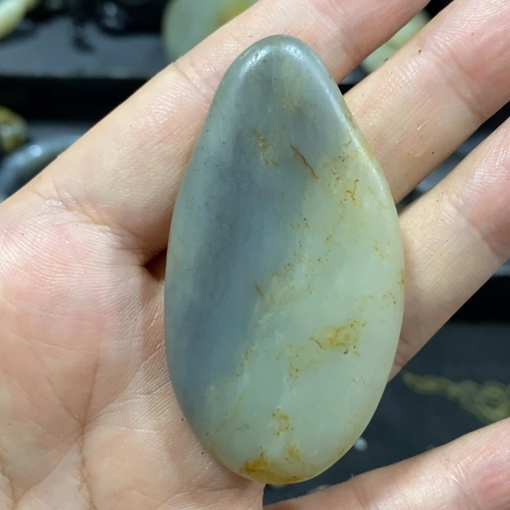 未镶嵌和田玉（糖玉）挂件