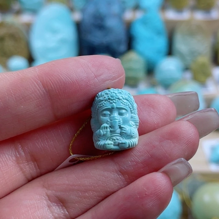 绿松石未镶嵌珠宝奇石