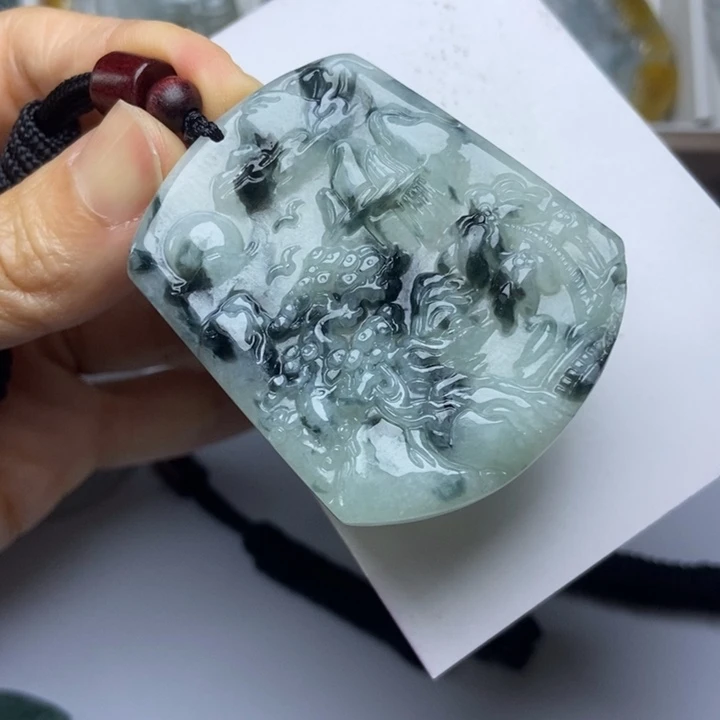 颈饰未镶嵌翡翠翡翠
