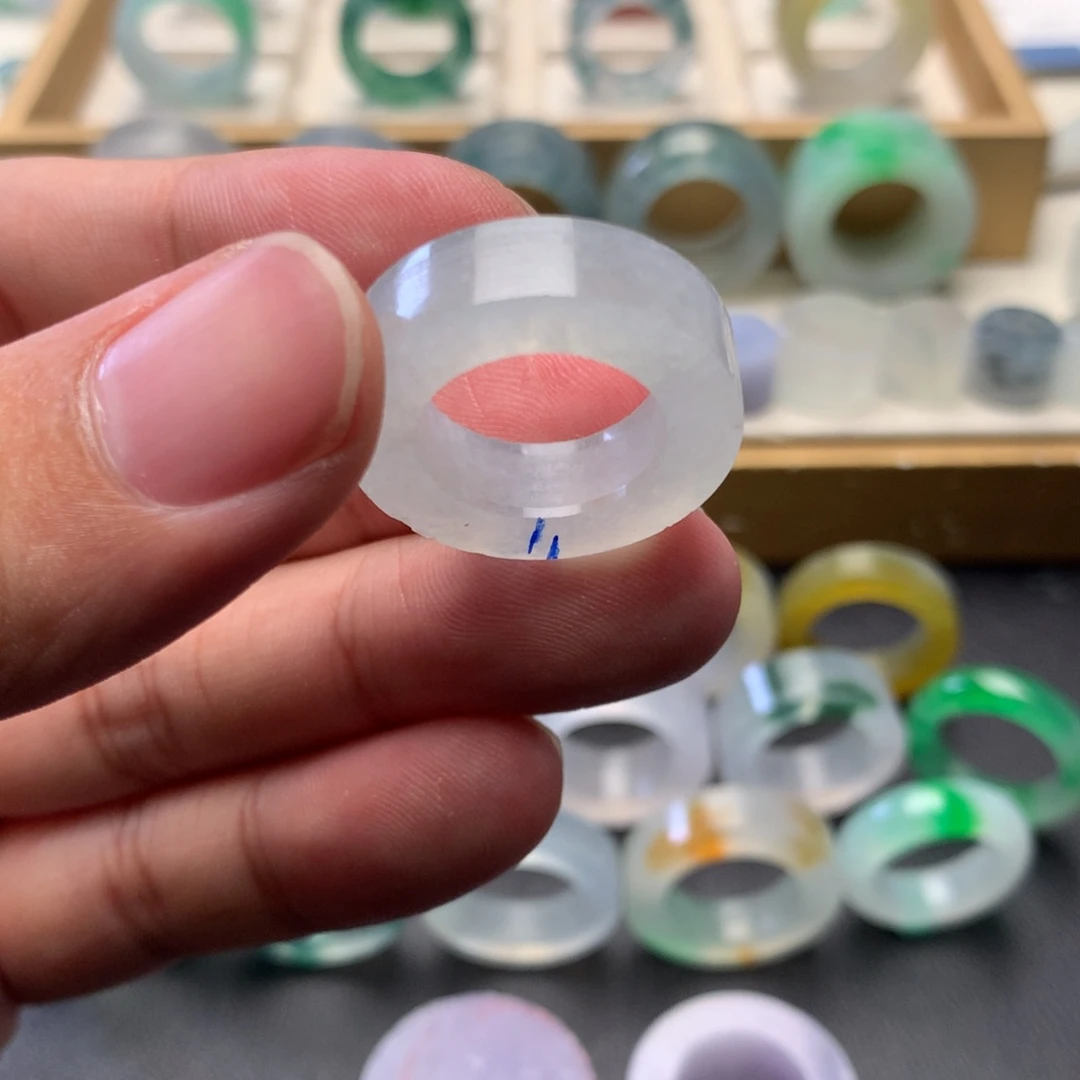 定制翡翠未镶嵌翡翠戒圈12-18