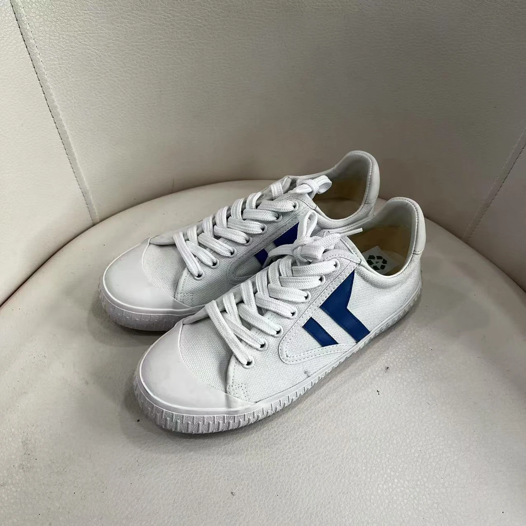 99新 Celine/思琳 Celine鞋子38