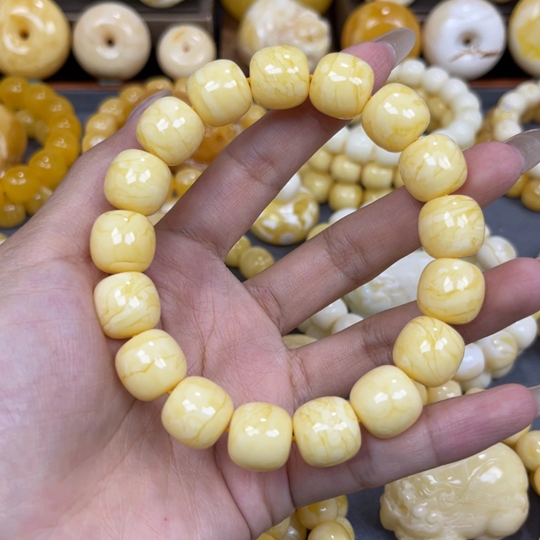 琥珀未镶嵌手串……