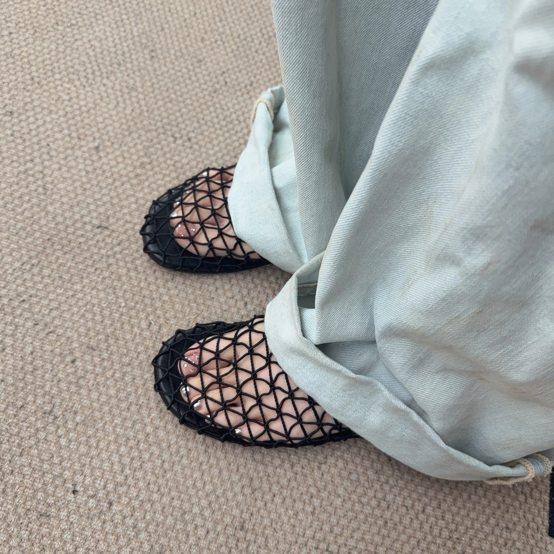 【时髦精】（1.3cm）2025夏季新款编织时尚镂空平底渔网鞋1781