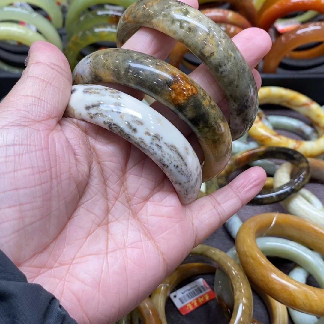 蛇纹石玉挂件未镶嵌?***?手镯