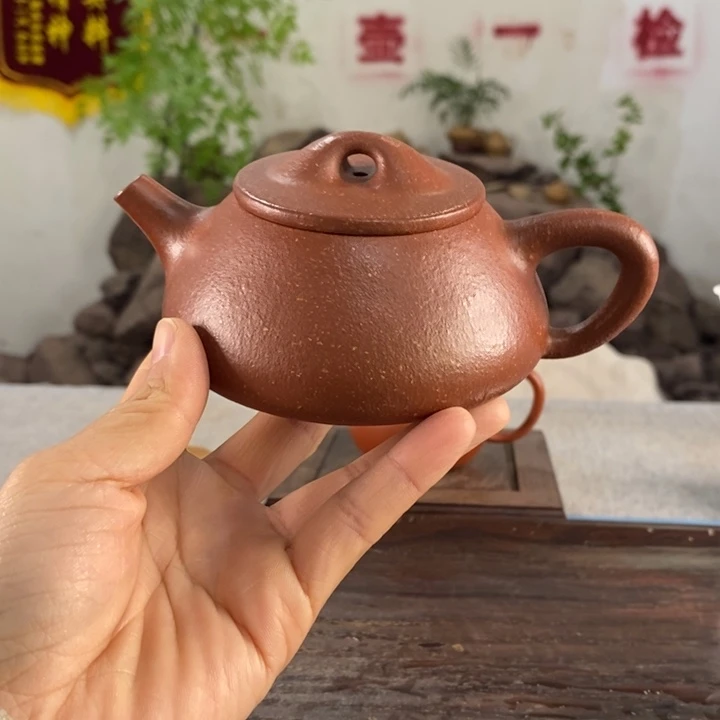 紫砂茶壶红降坡石瓢200左右的容量半手制作