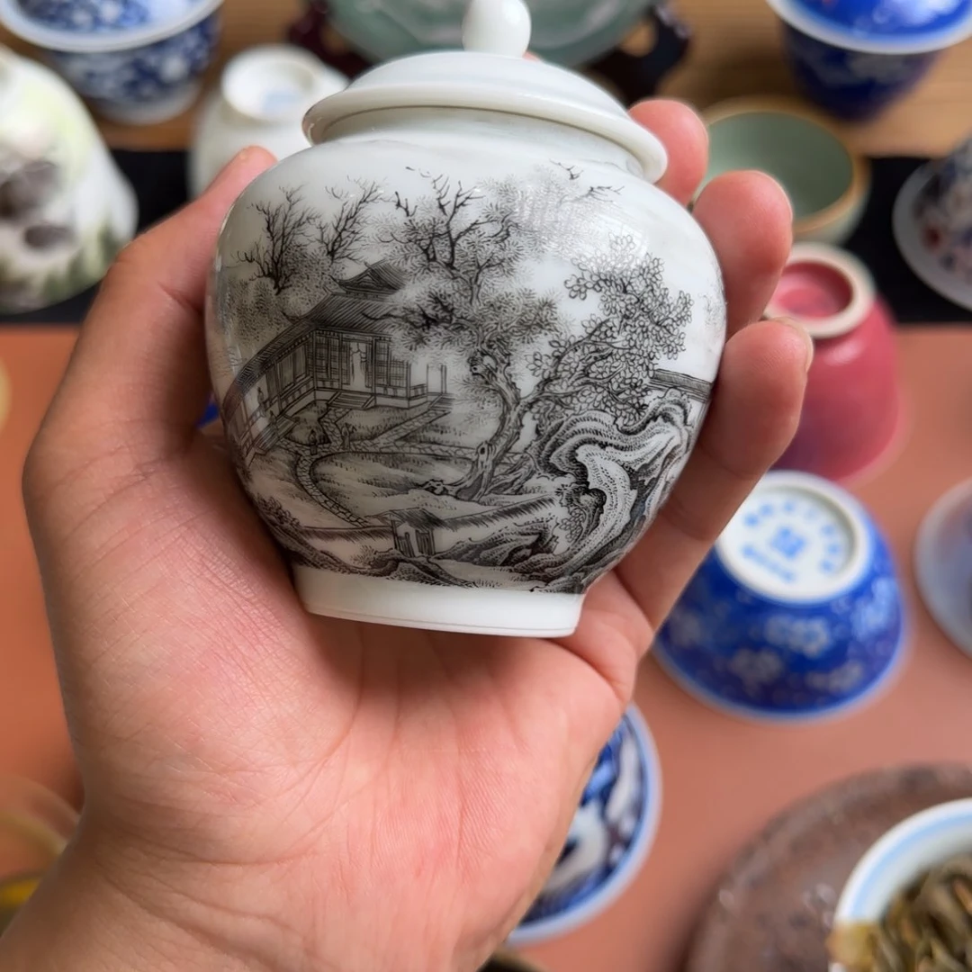 小孤堂墨彩山水茶叶罐