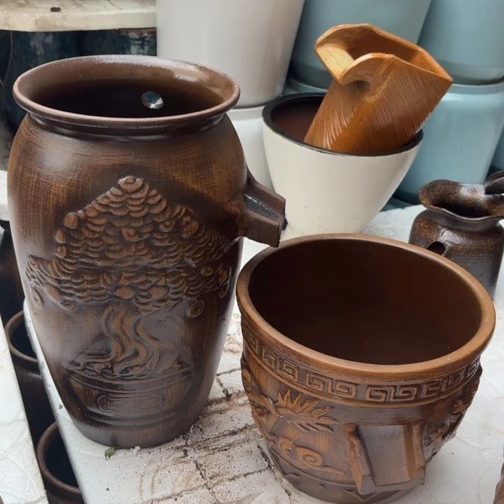 紫砂花盆口径21/39，25/21进水口2.5厘米