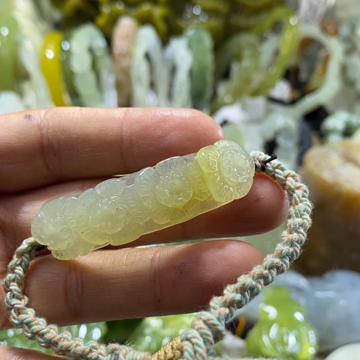 岫玉未镶嵌岫玉手牌