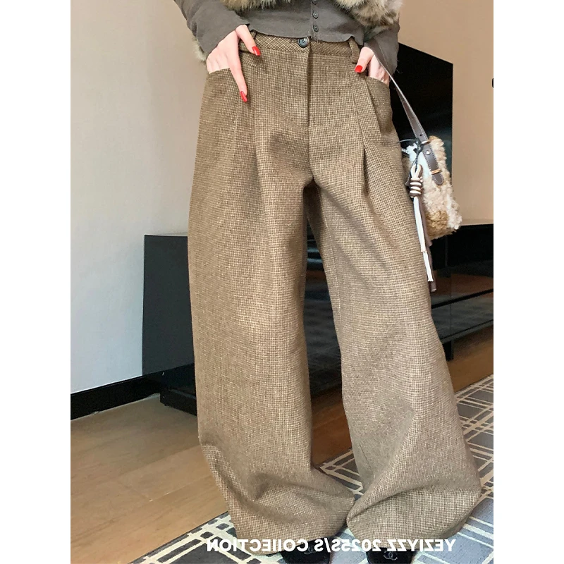 耶古老钱风咖色纹理感休闲微喇裤女秋冬新款高腰垂坠感宽松阔腿裤