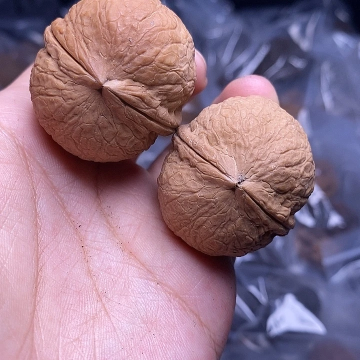 玉***文玩核桃吊坠    125