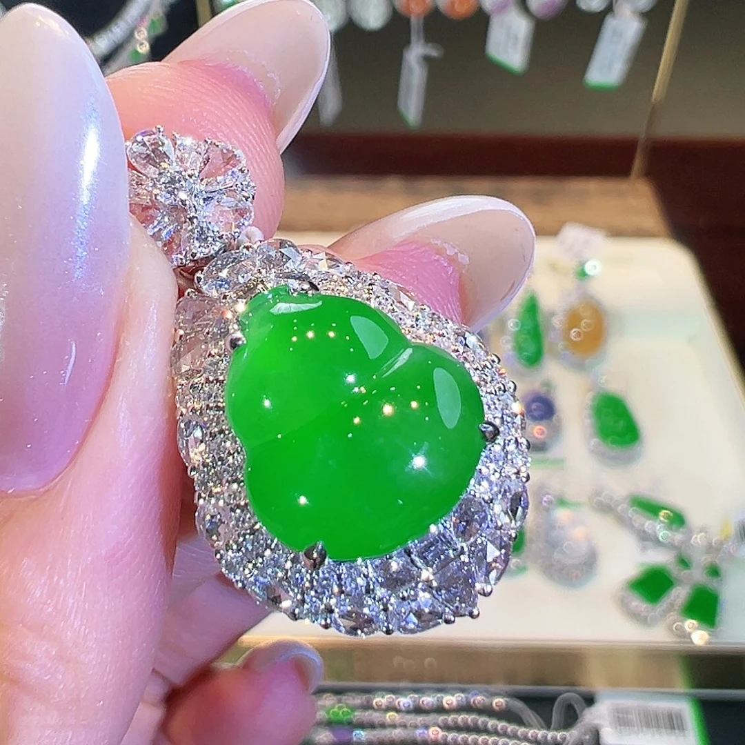 吊坠(不含链)18K金镶嵌翡翠翡翠