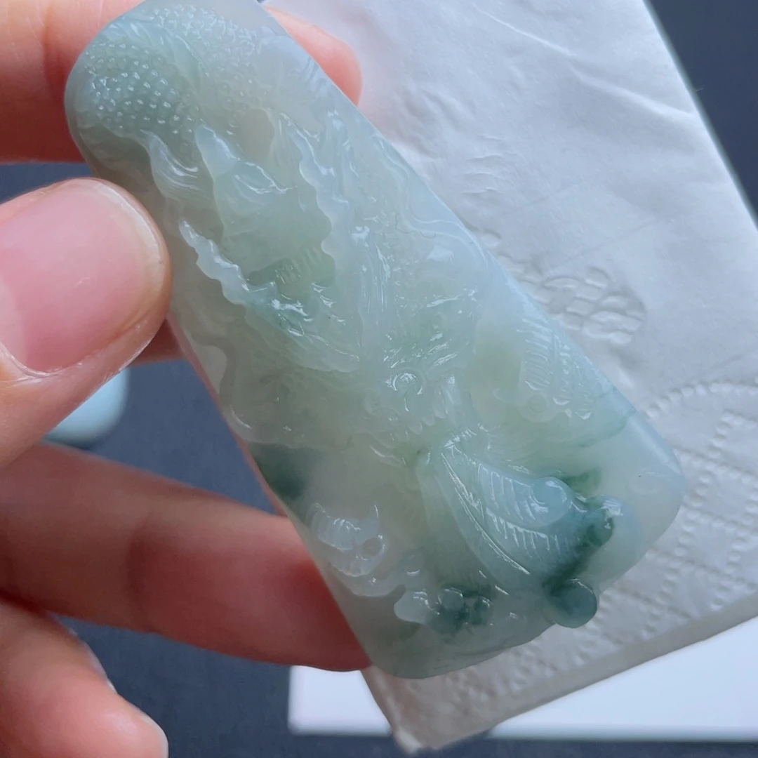 定制翡翠未镶嵌翡翠吊坠