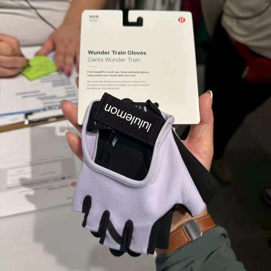 lululemon wunder train gloves 健身手套