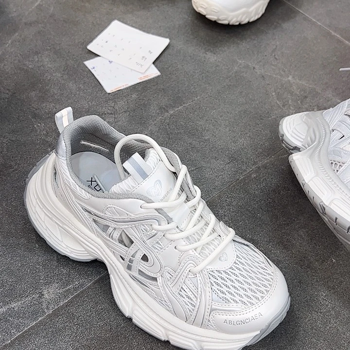 板鞋525-60126白灰39