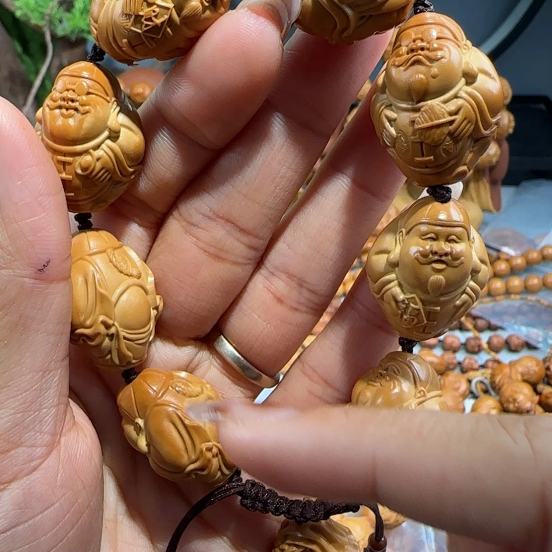 手串/手链橄榄核福利待遇