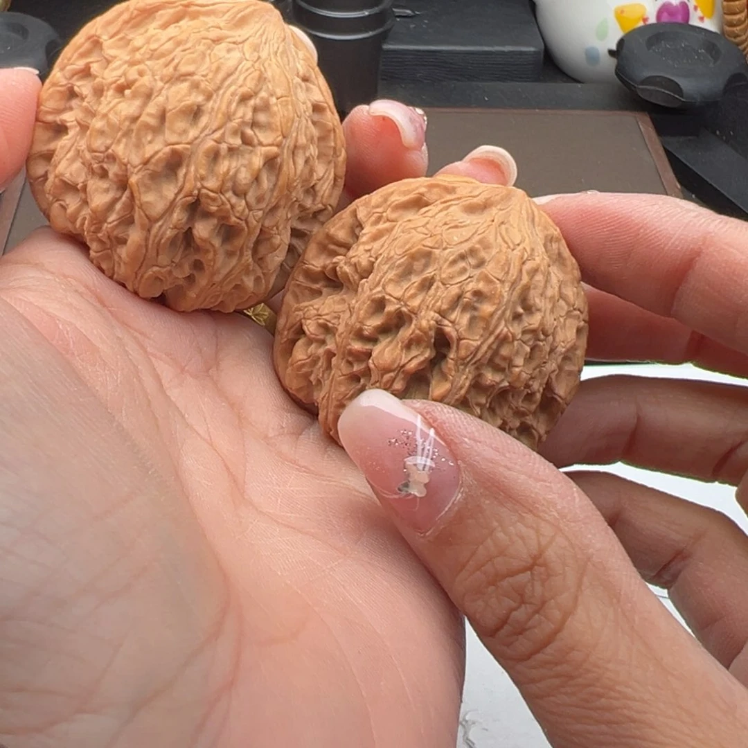 文玩核桃把件泥鳅44