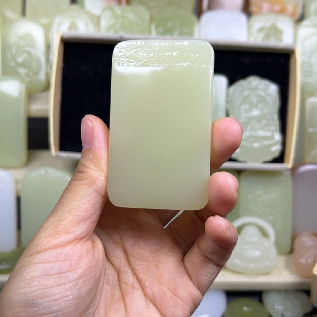 壹***哫新疆戈壁昆仑山料平安牌