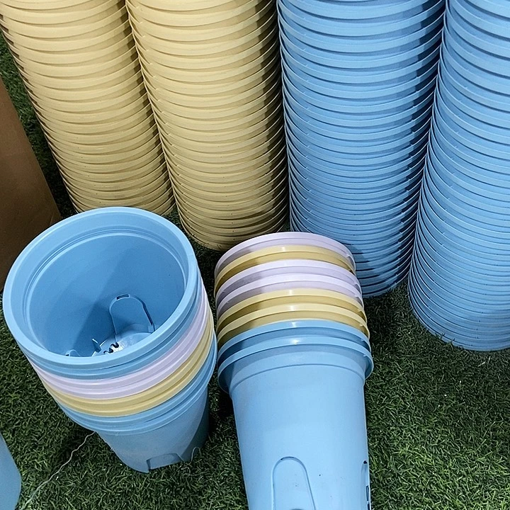 塑料四季盆150口径12元8个