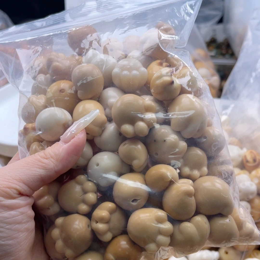 白玉菩提吊坠z大瑕16-20mm/5颗猫爪