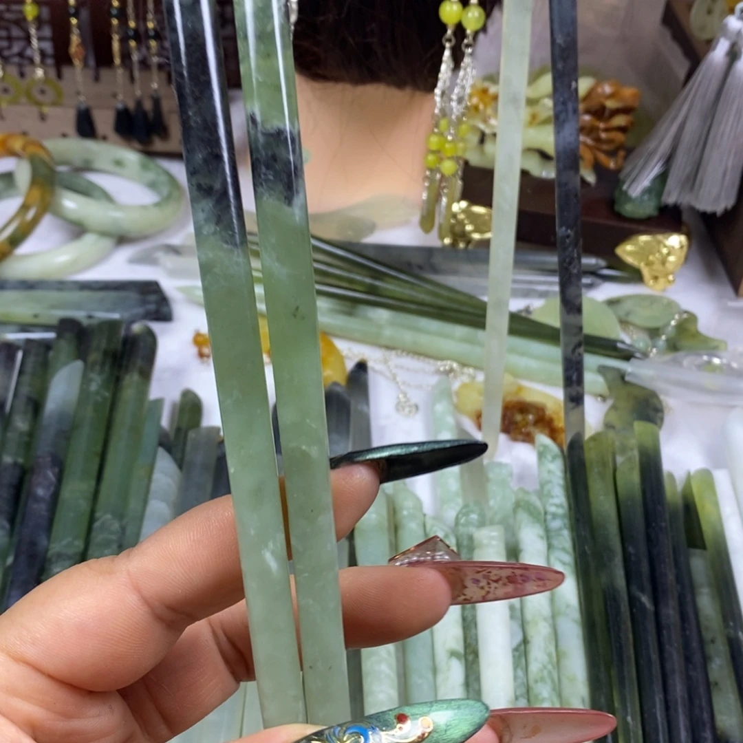 蛇纹石玉未镶嵌发簪