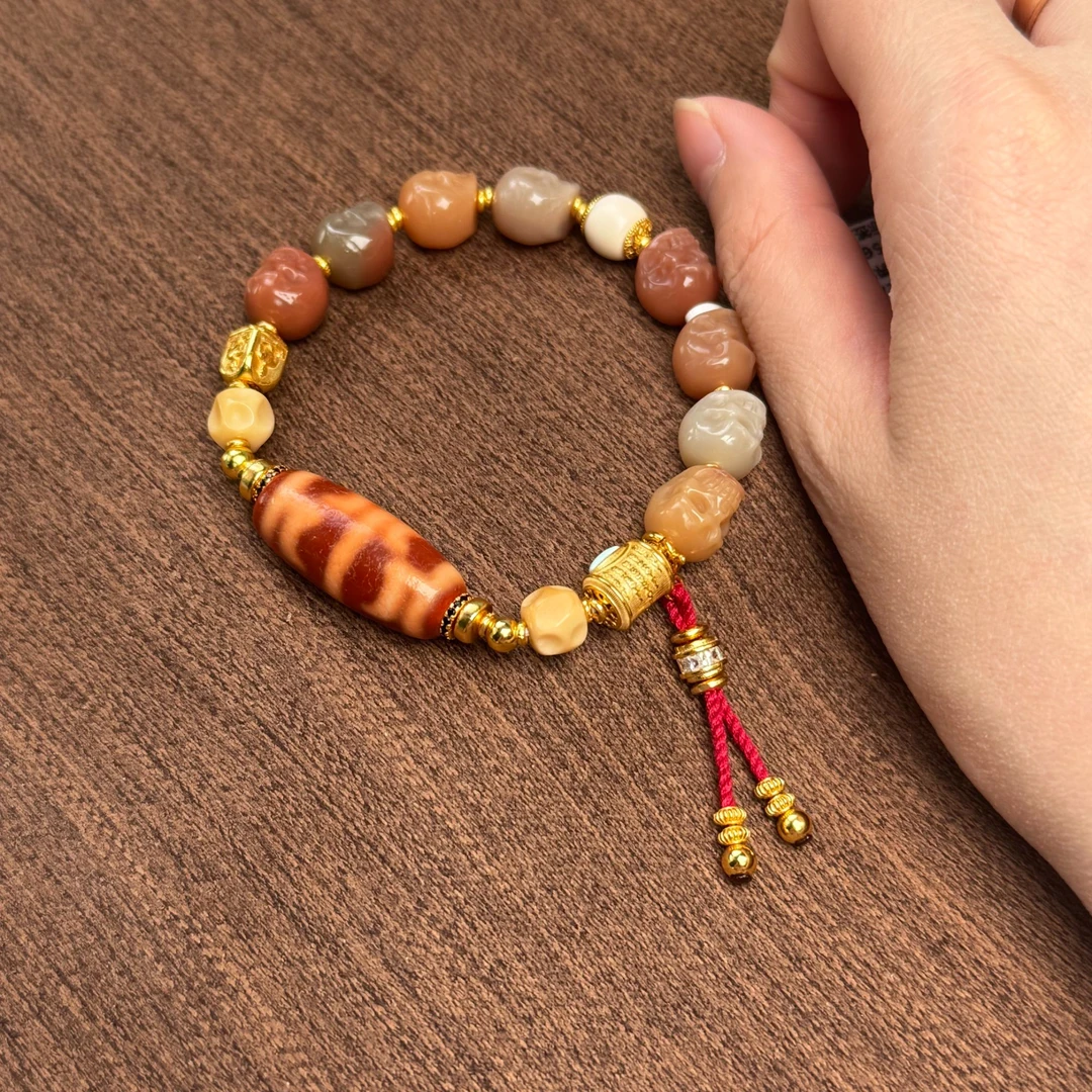 【老掌柜】无界红肉玛瑙手串 B021004