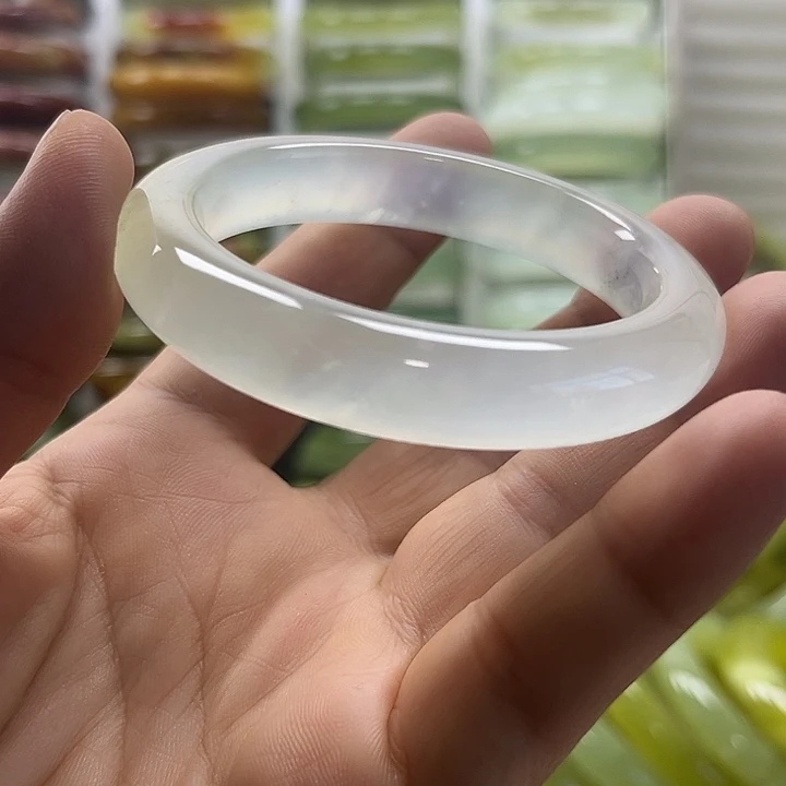 黄***后蛇纹石玉未镶嵌手镯