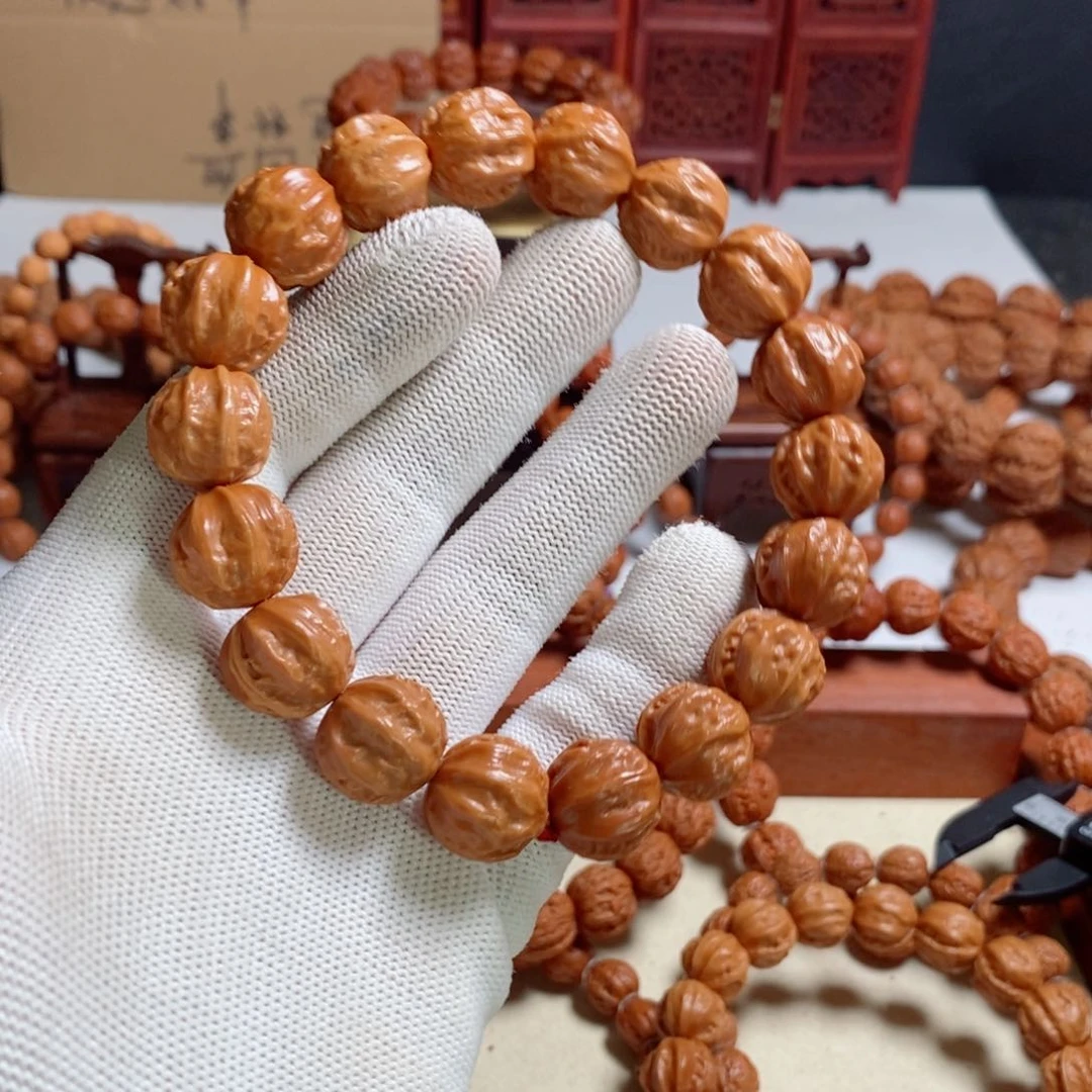 R***i文玩核桃手串尺寸15
