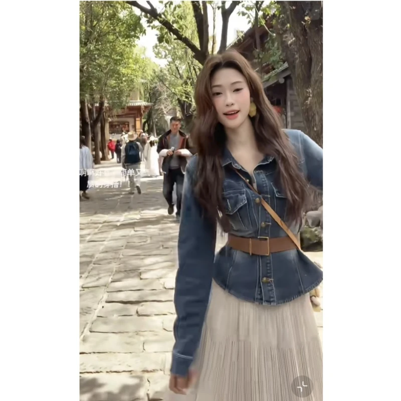 港风复古正肩修身收腰牛仔外套女春秋爆款设计感小众牛仔气质上衣