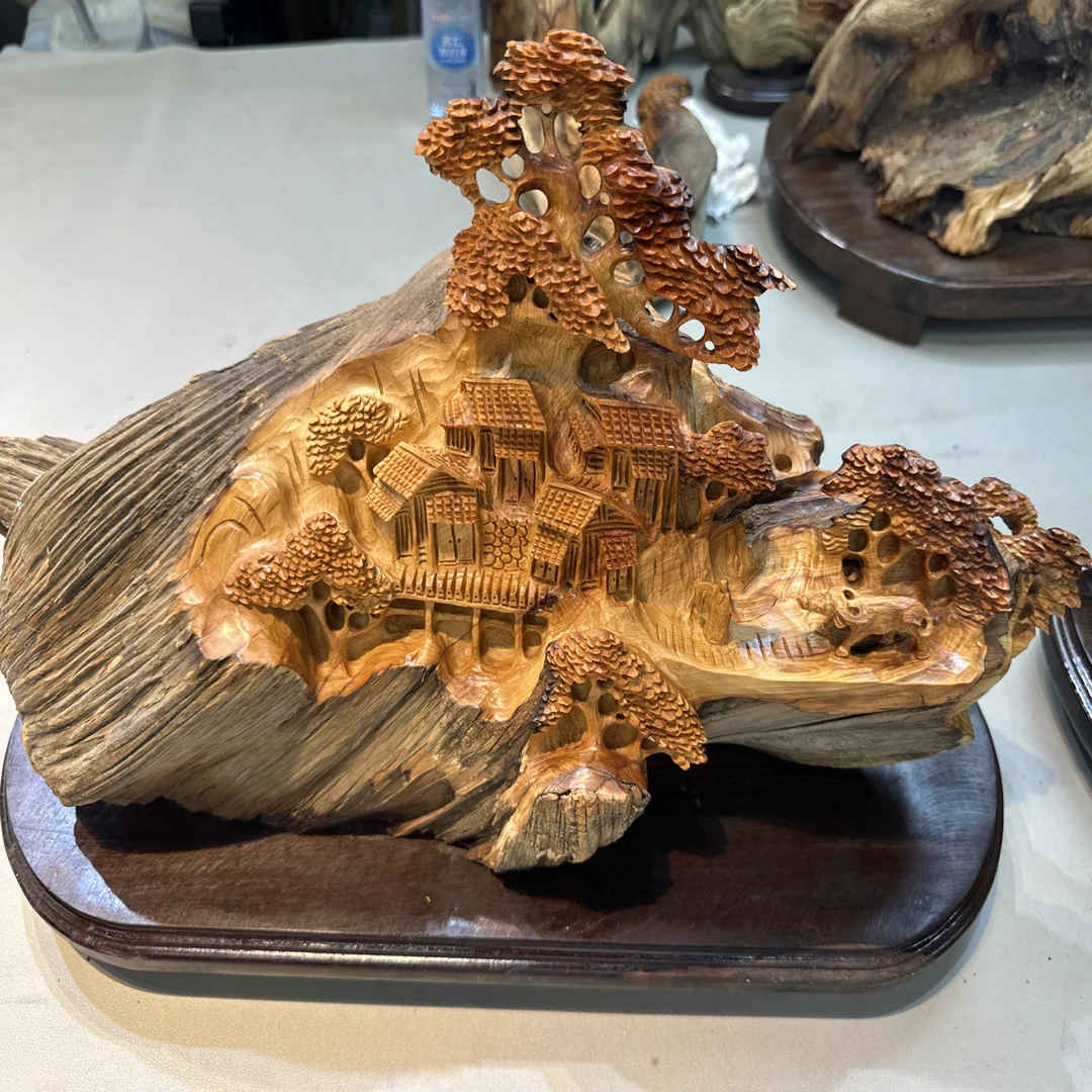 崖柏山里人家工艺摆件