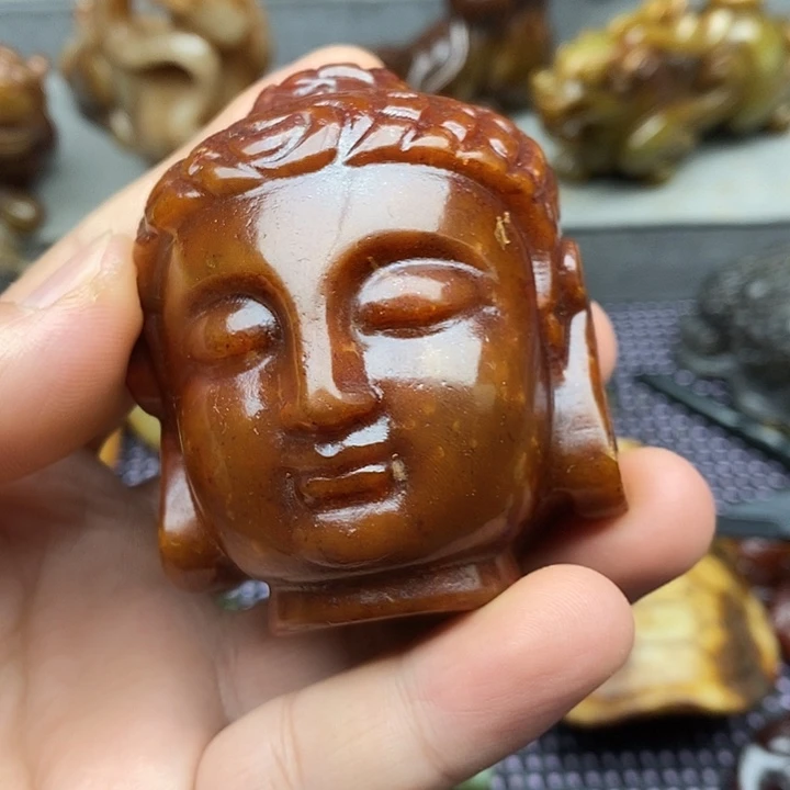 未镶嵌蛇纹石玉颈饰