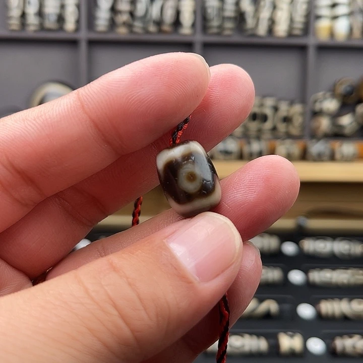 玛瑙/玉髓颈饰未镶嵌林*心玛瑙