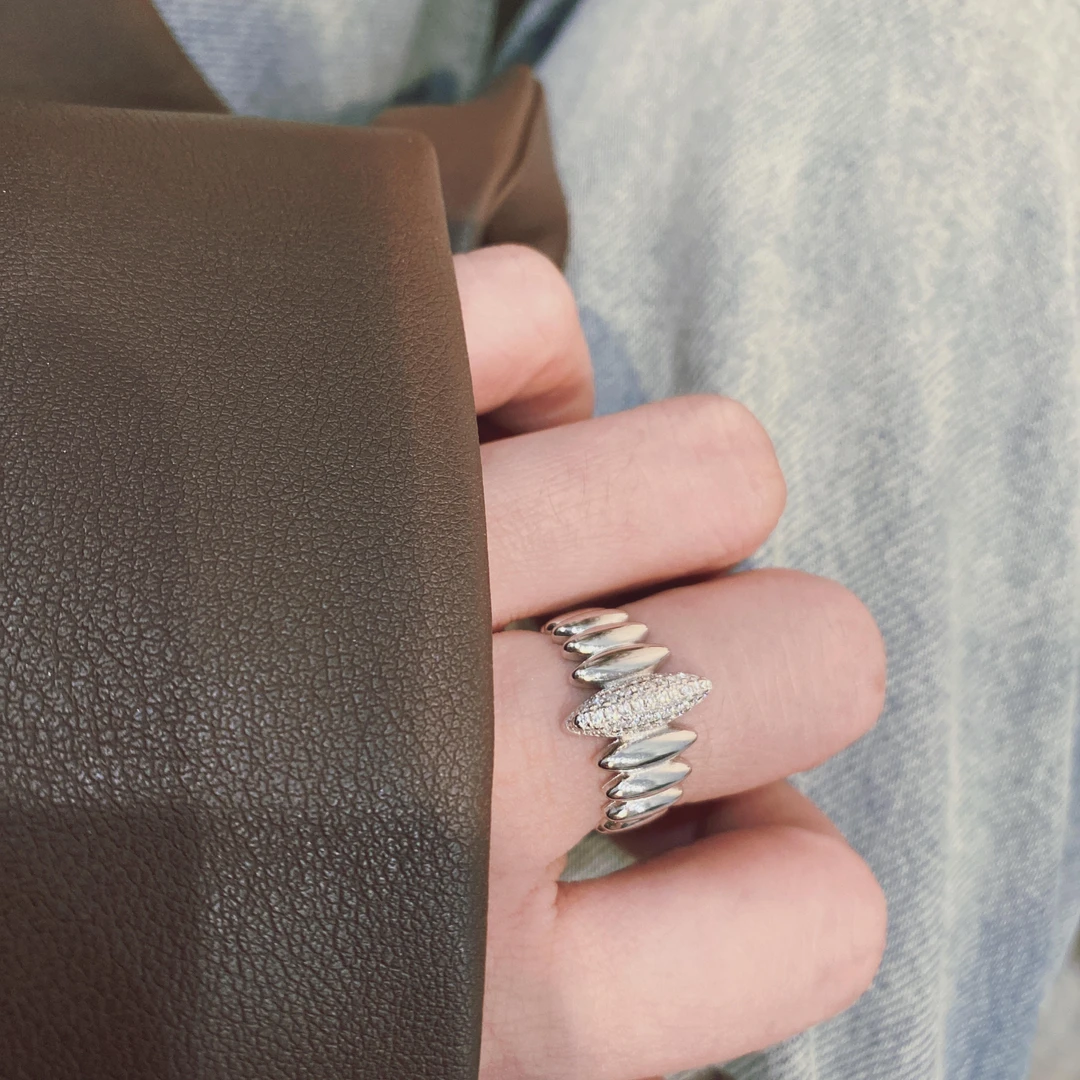 925银戒指 S925银小众设计时尚高级感不规则造型开口戒指气质个性