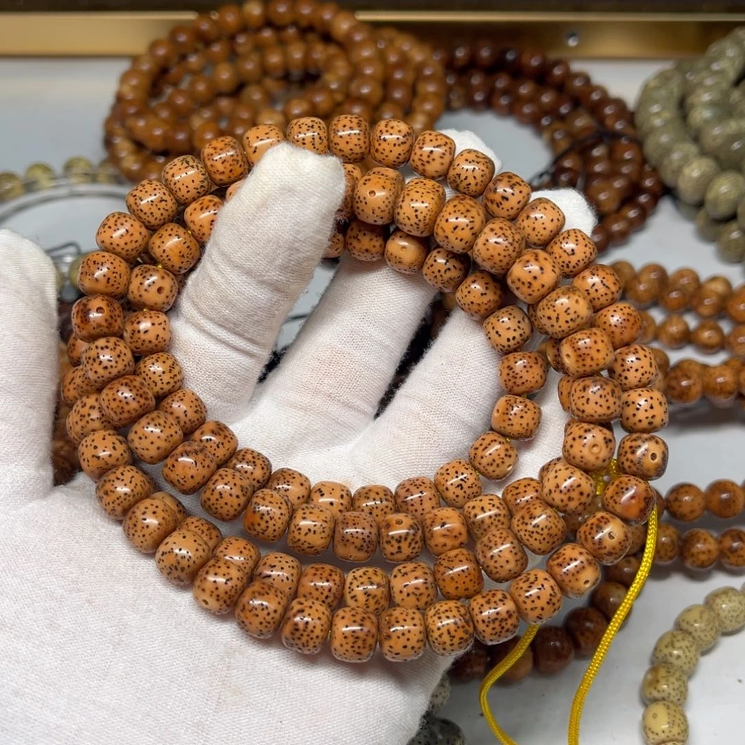 敬***吊坠星月菩提98虎皮色老型