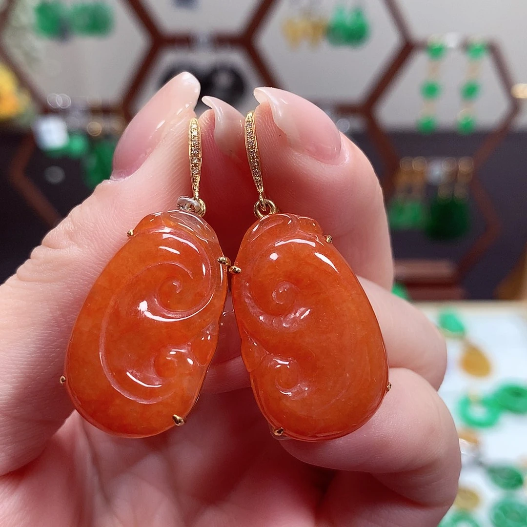 翡翠耳饰18K金镶嵌天然翡翠