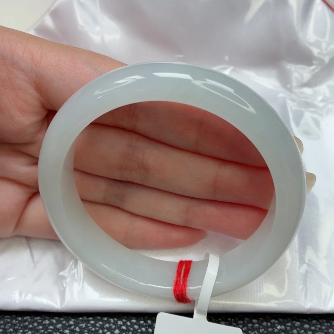 翡翠未镶嵌手镯56圈胶润荔枝肉022