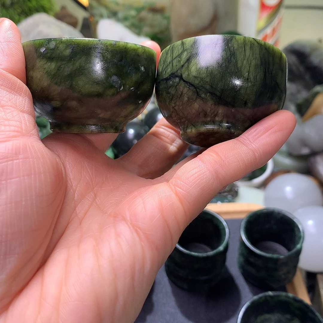 和田玉（糖玉）未镶嵌颈饰海**楼