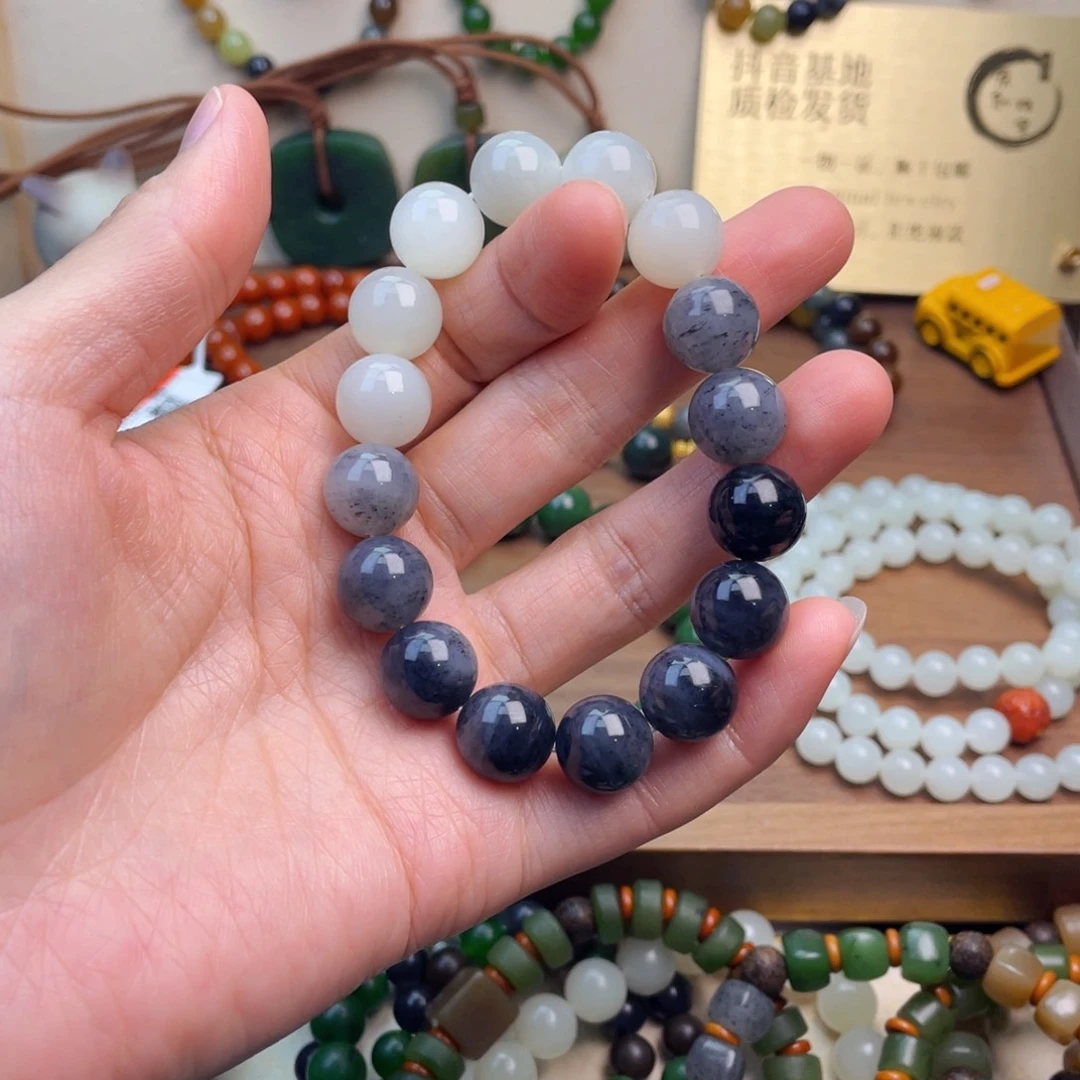 未镶嵌手链和田玉
